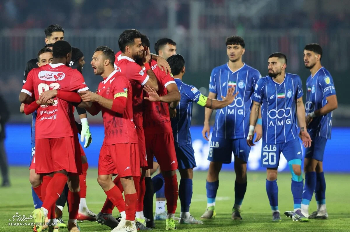 خبر ورزشی| توهین نژادپرستانه به اوریه را چه کسی ثبت کرد؟/ کمیته انضباطی منتظر دریافت شکایت توهین نژادپرستانه به اوریه را چه کسی ثبت کرد؟/ کمیته انضباطی منتظر دریافت شکایت