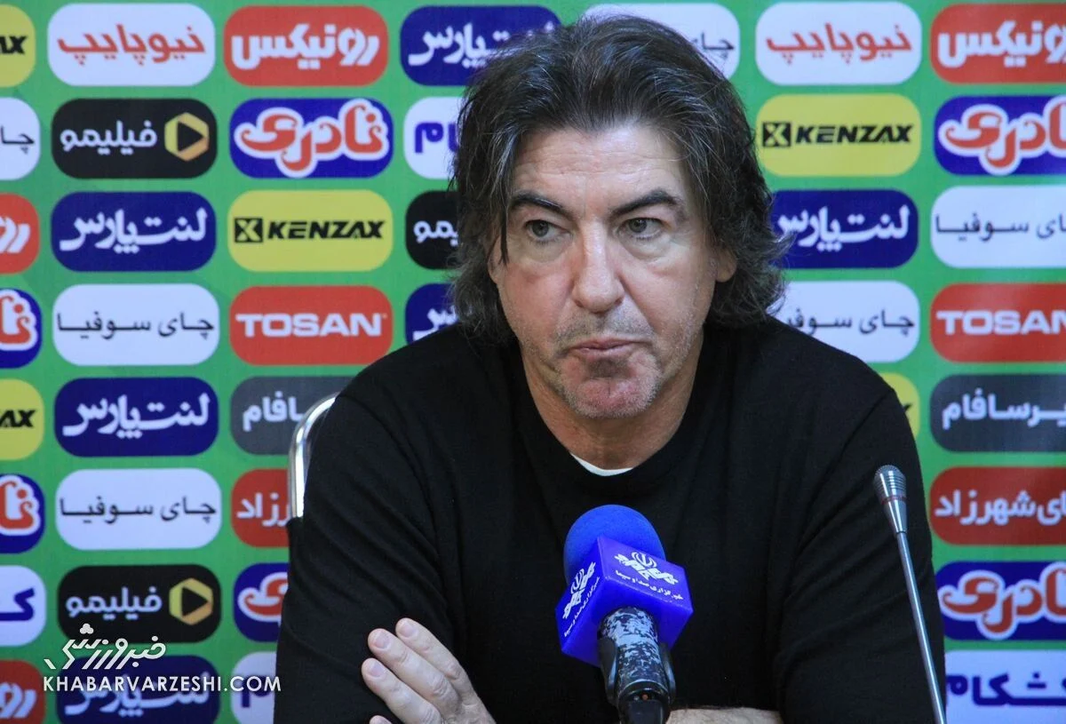 خبر ورزشی| ۴ بازیکن استقلال خط خوردند!/ ۲ بازیکن همچنان در لیست سیاه ساپینتو +عکس ۴ بازیکن استقلال خط خوردند!/ ۲ بازیکن همچنان در لیست سیاه ساپینتو +عکس