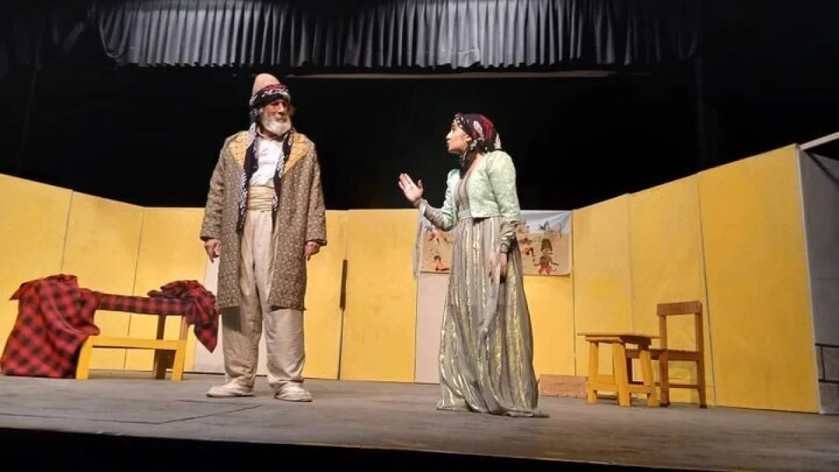 سقز میزبان هنرمندان کُرد از ایران، عراق، سوریه و ترکیه