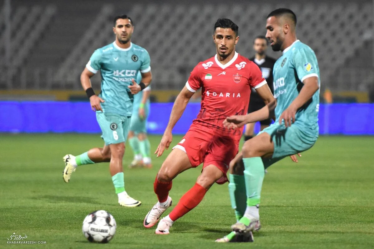 خبر ورزشی| ۳ پرسپولیسی در آستانه محرومیت ۳ پرسپولیسی در آستانه محرومیت