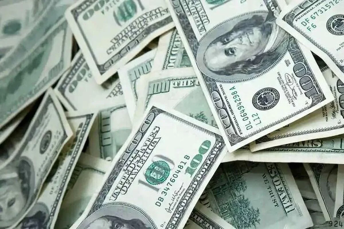 قیمت دلار، طلا و سکه امروز پنجشنبه ۲۰ آذر ۱۴۰۴ / دلار آزاد در بازار چند؟ + جدول قیمت دلار، طلا و سکه امروز پنجشنبه ۲۰ آذر ۱۴۰۴ / دلار آزاد در بازار چند؟ + جدول