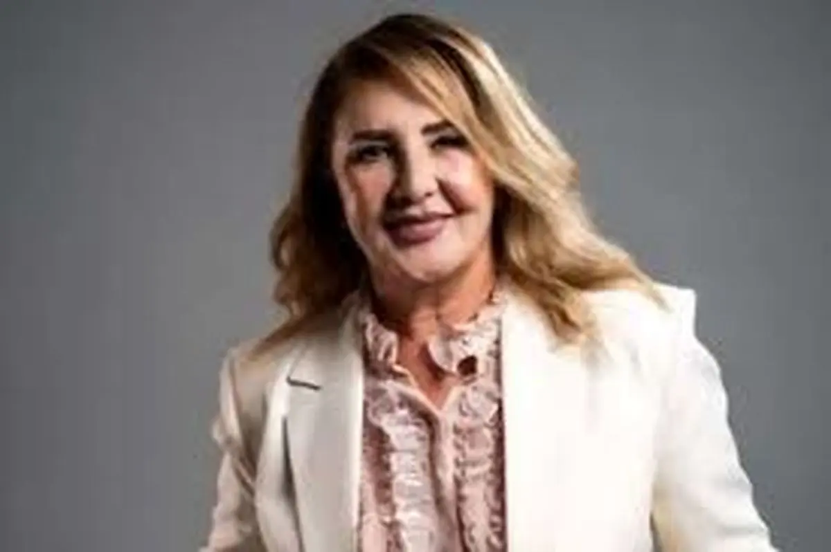 سفر در زمان؛ «نوش آفرین» در 18 سالگی و در کنار «بهروز وثوقی»؛ سال 1353 سفر در زمان؛ «نوش آفرین» در 18 سالگی و در کنار «بهروز وثوقی»؛ سال 1353