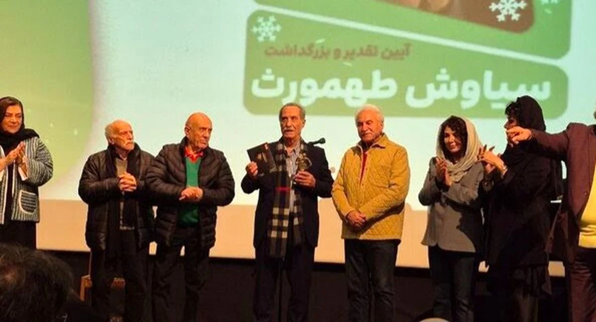 دورهمی هنرمندان مشهور در ضیافت سیاوش طهمورث دورهمی هنرمندان مشهور در ضیافت سیاوش طهمورث