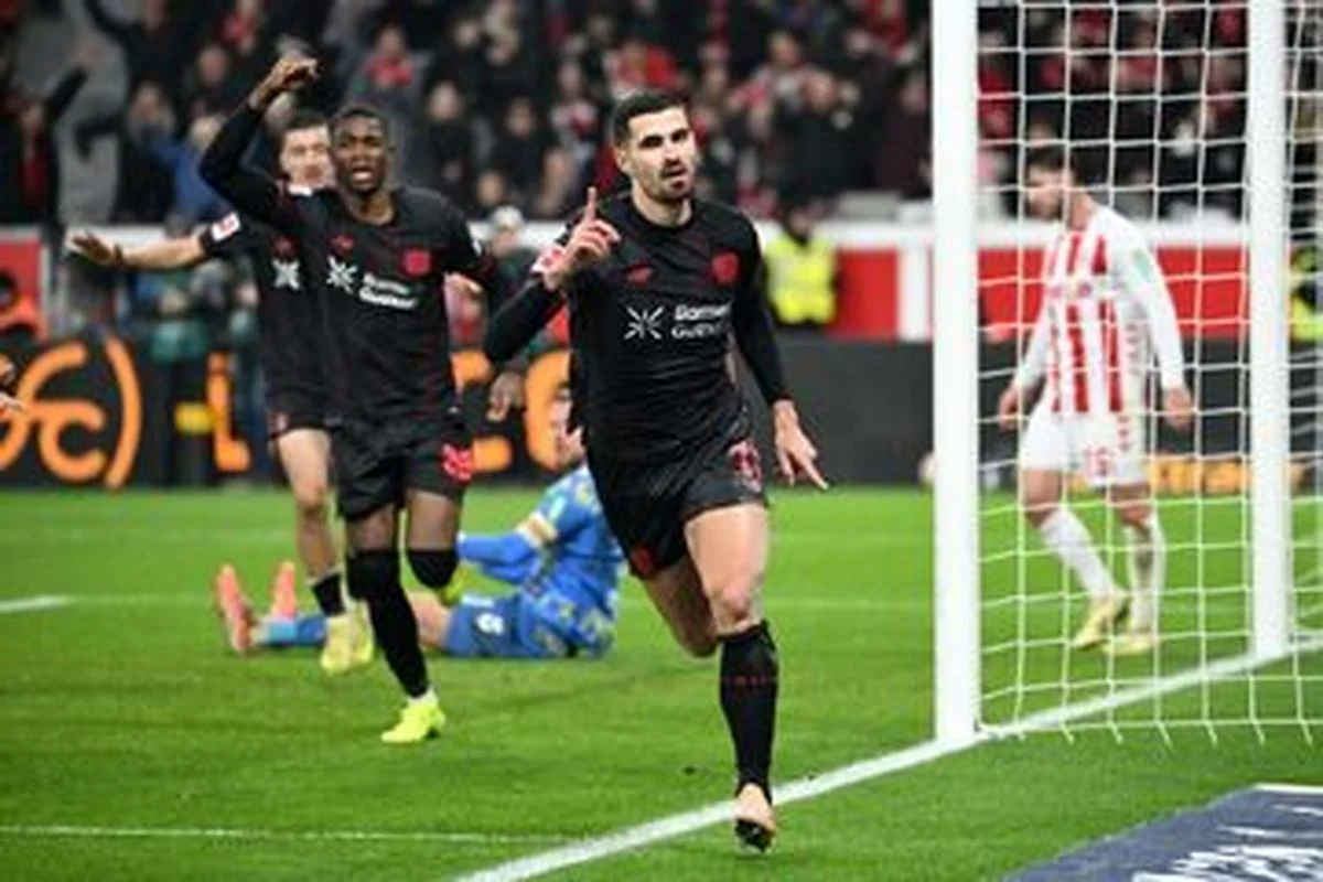 سوپرگل عقربی ستاره لورکوزن وایرال شد سوپرگل عقربی ستاره لورکوزن وایرال شد