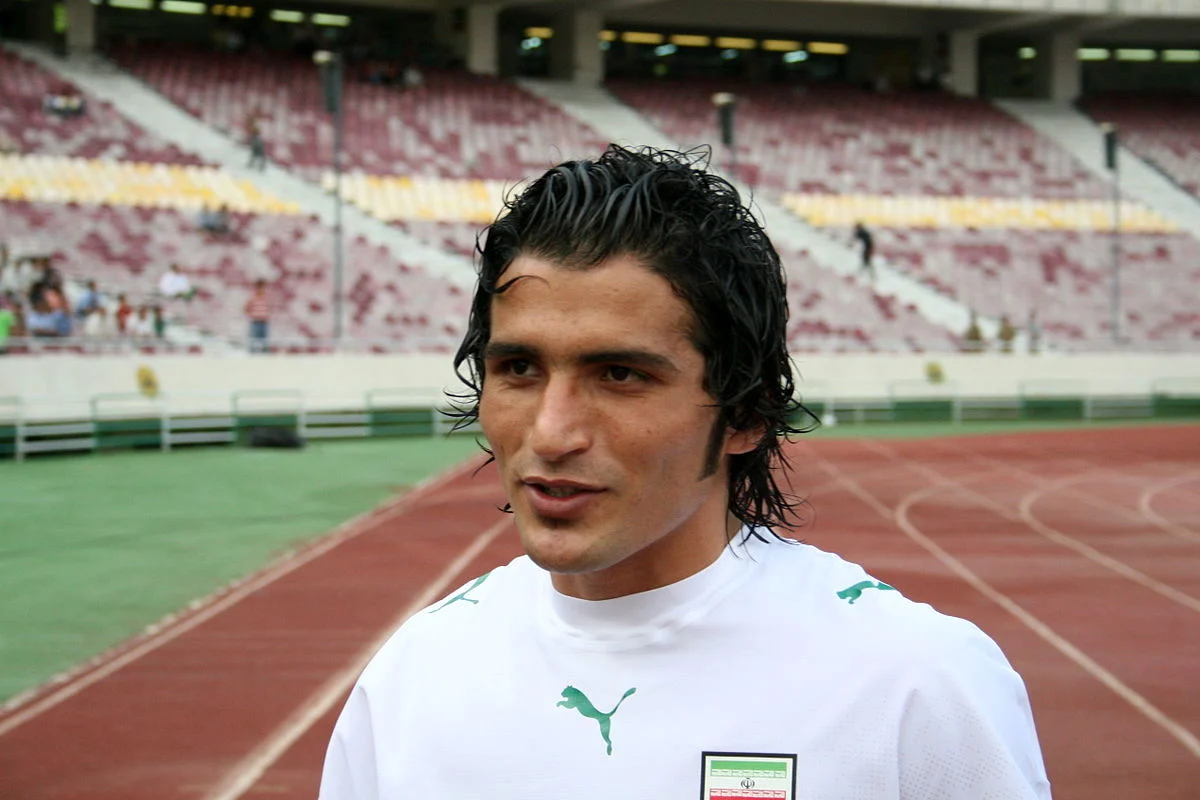 خبر ورزشی ⚽ حمله تند جواد کاظمیان به خیابانی: دهانت را ببند خبر ورزشی ⚽ حمله تند جواد کاظمیان به خیابانی: دهانت را ببند