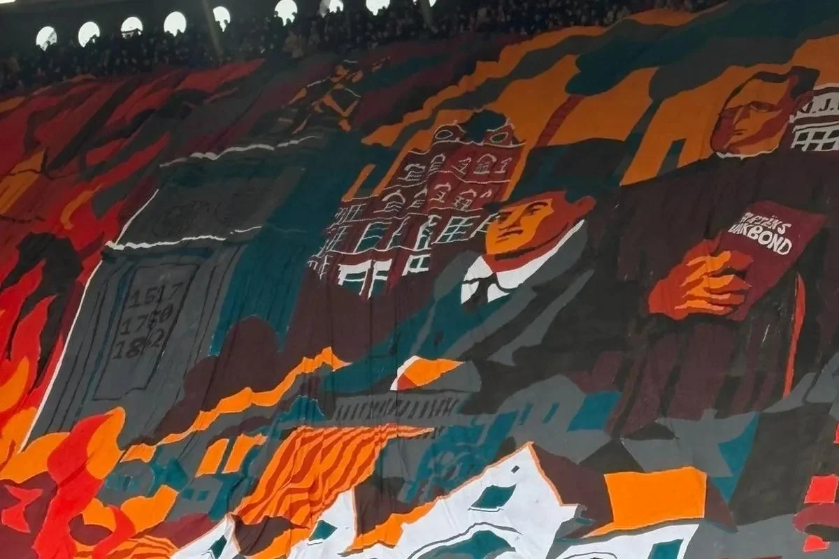 تیفوی هواداران توئنته رکورد شکست؛ بینظیر در فوتبال اروپا / عکس تیفوی هواداران توئنته