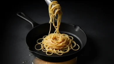 خواندنی امروز: چرا ریختن آب پاستا در سینک، بزرگ‌ترین اشتباه آشپزی توست؟