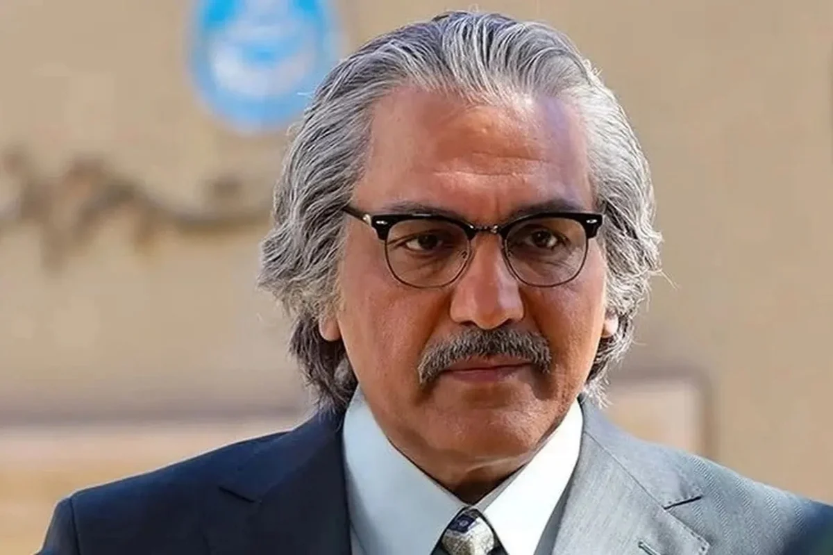 کارنامه مهران مدیری؛ موفقیت، انتقاد و تأثیر فرهنگی