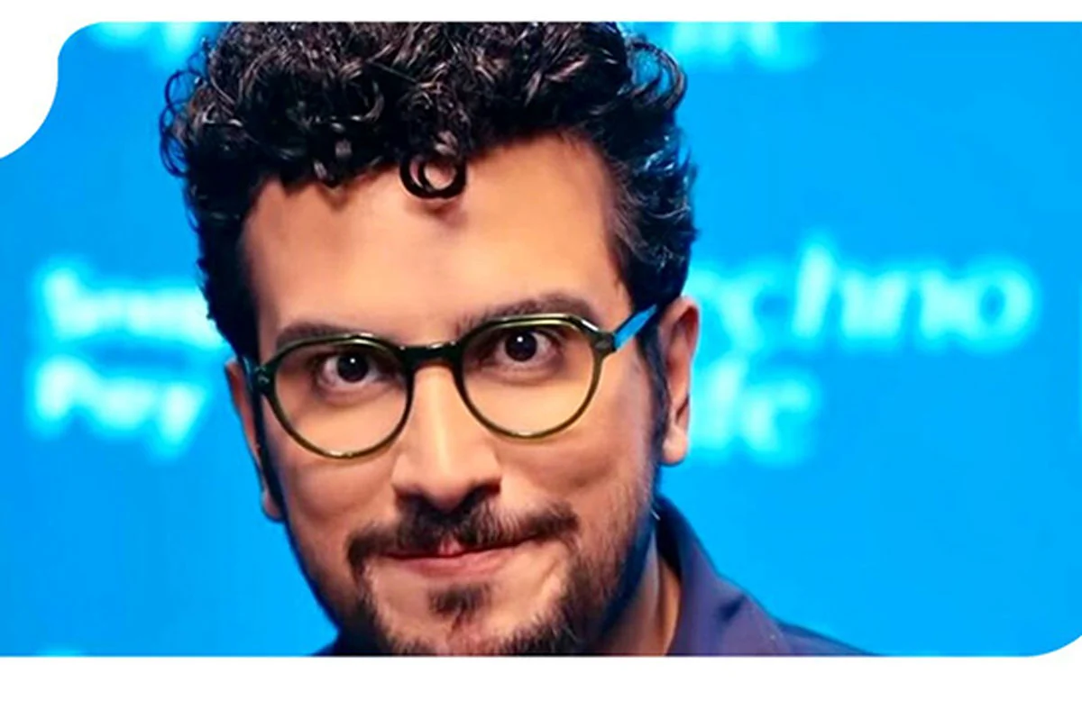 بدون شعار، بدون ژست؛ چرا پامپ قیاسی محبوب شد؟