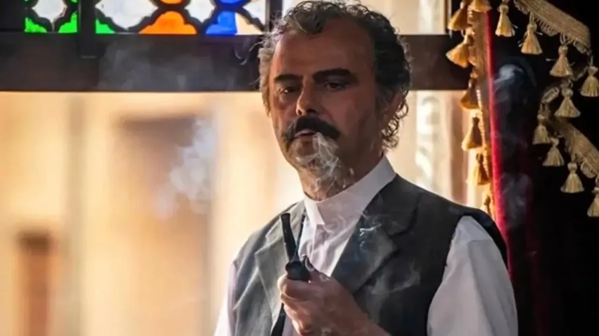 علت جدایی علی مصفا از سریال «بامداد خمار» چه بود؟