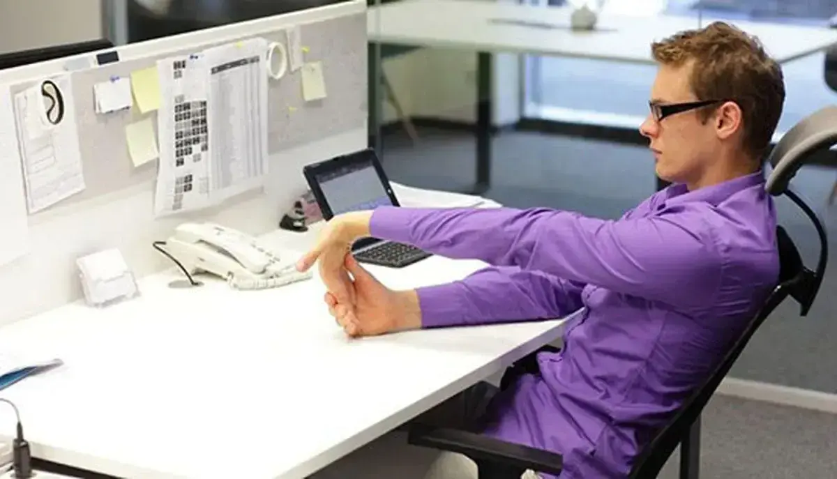 بی‌تحرکی به‌اندازهٔ ۲۰۰ سیگار به بدن آسیب می‌زند – هشدار تازه متخصصان پزشکی ورزشی