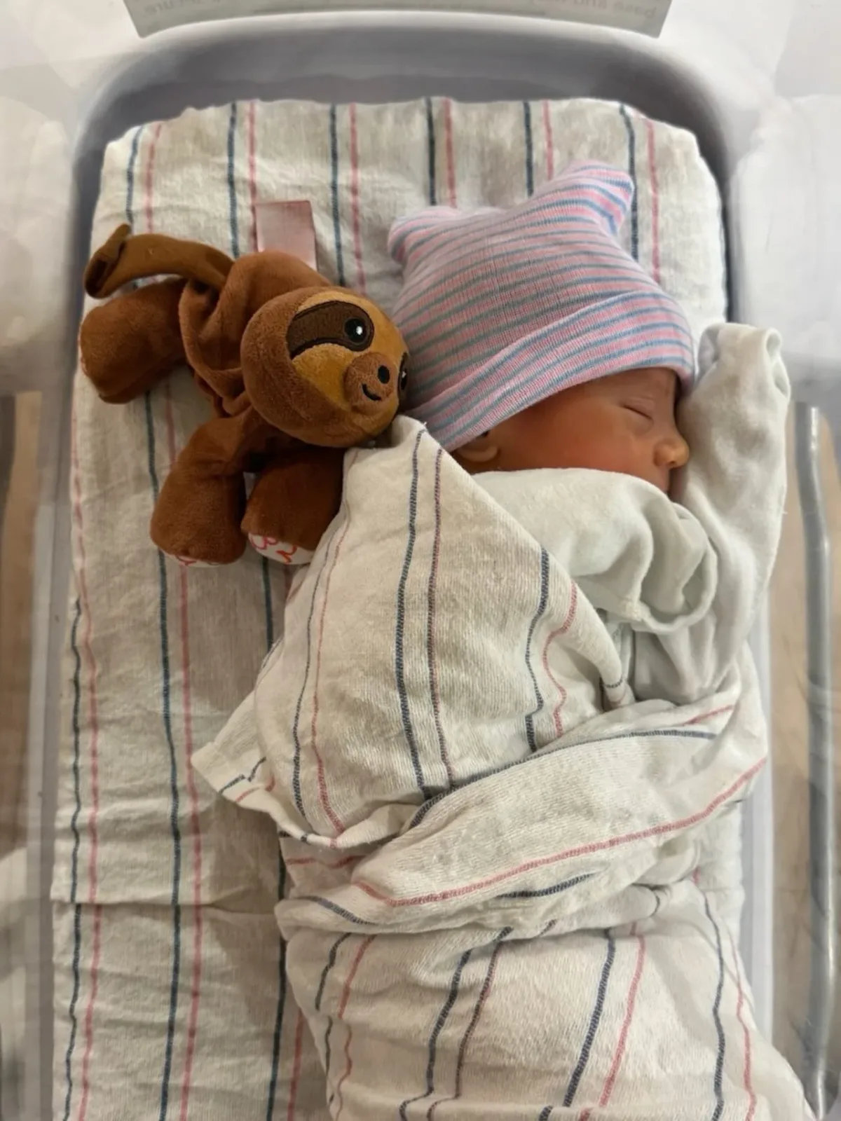 خانواده انریکه ایگلسیاس بزرگ‌تر شد؛ تولد فرزند چهارم