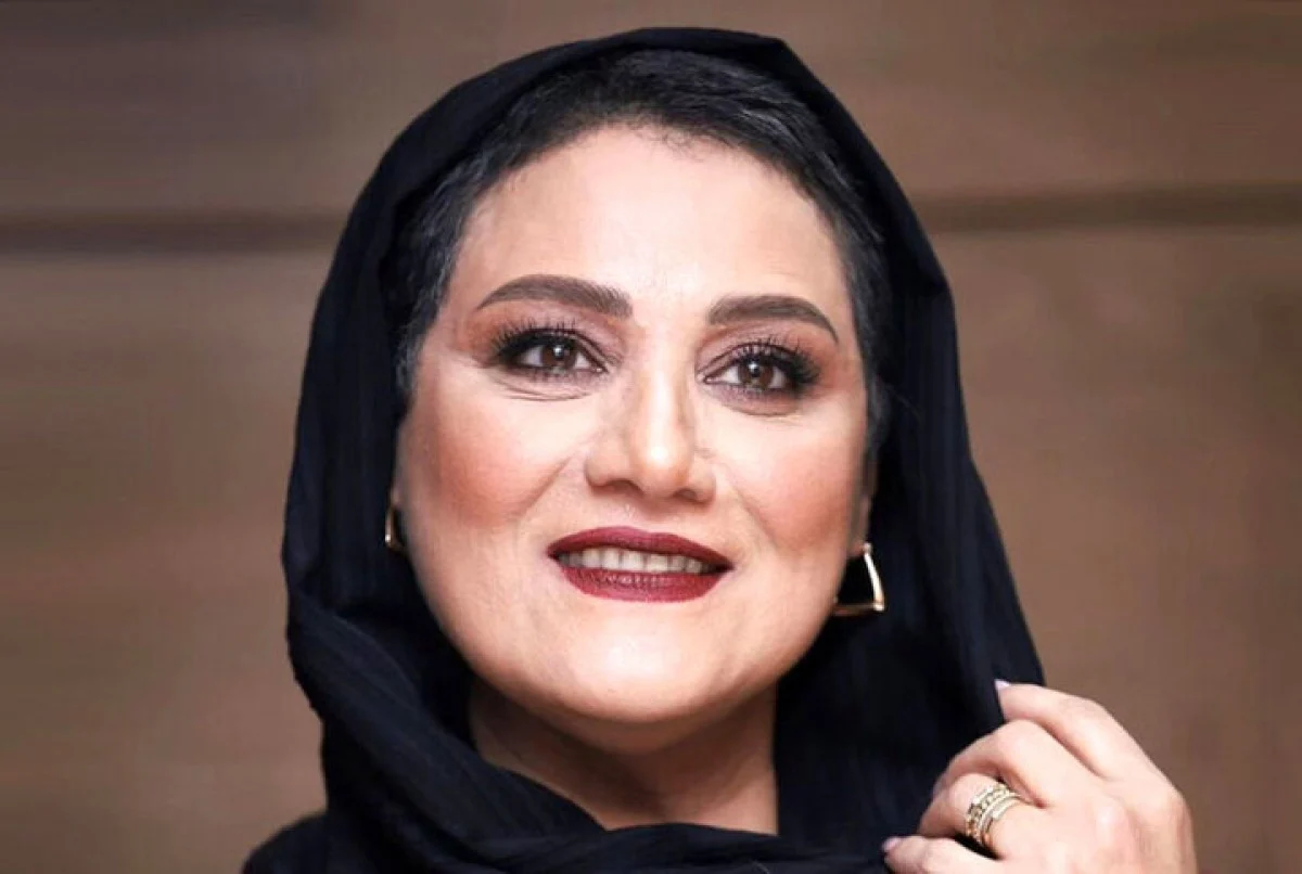 دورهمی هنرمندان در مراسم رونمایی کتاب شبنم مقدمی