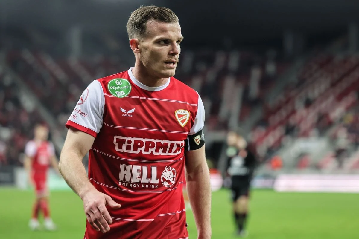 از ورشکستگی تا پرسپولیس: داستان یک مدافع باکیفیت که می‌خواست دور دنیا را بگردد